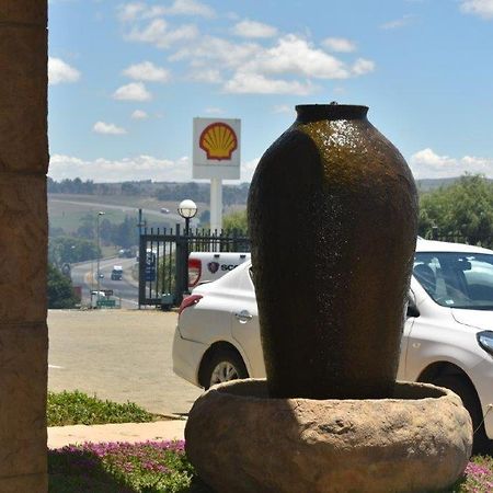 Protea Hotel By Marriott Harrismith Montrose Екстер'єр фото